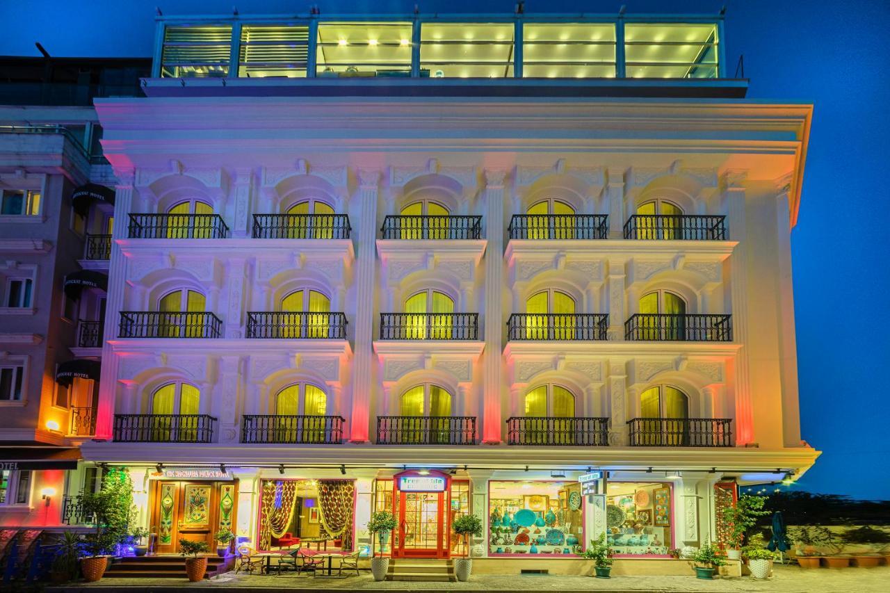 The Magnaura Palace Hotel Istanboel Buitenkant foto