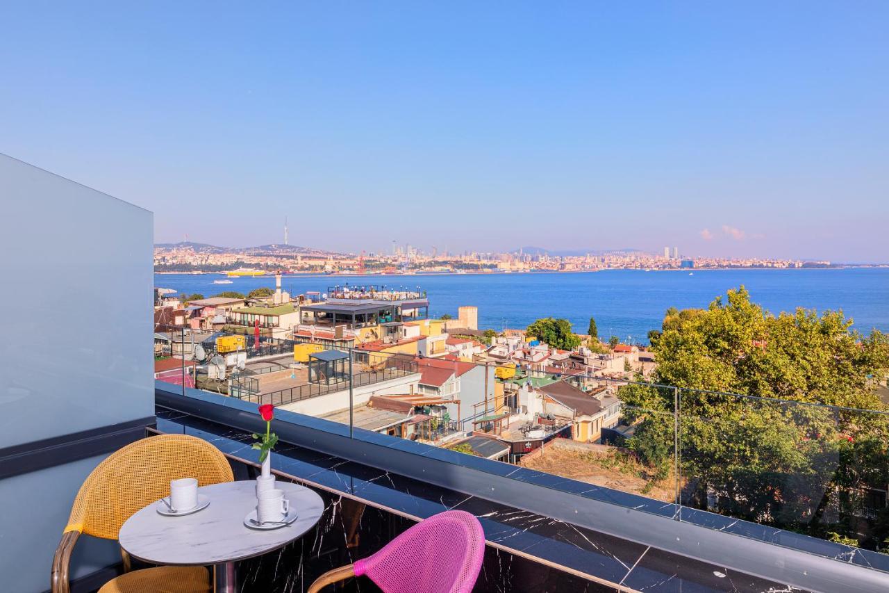 The Magnaura Palace Hotel Istanboel Buitenkant foto