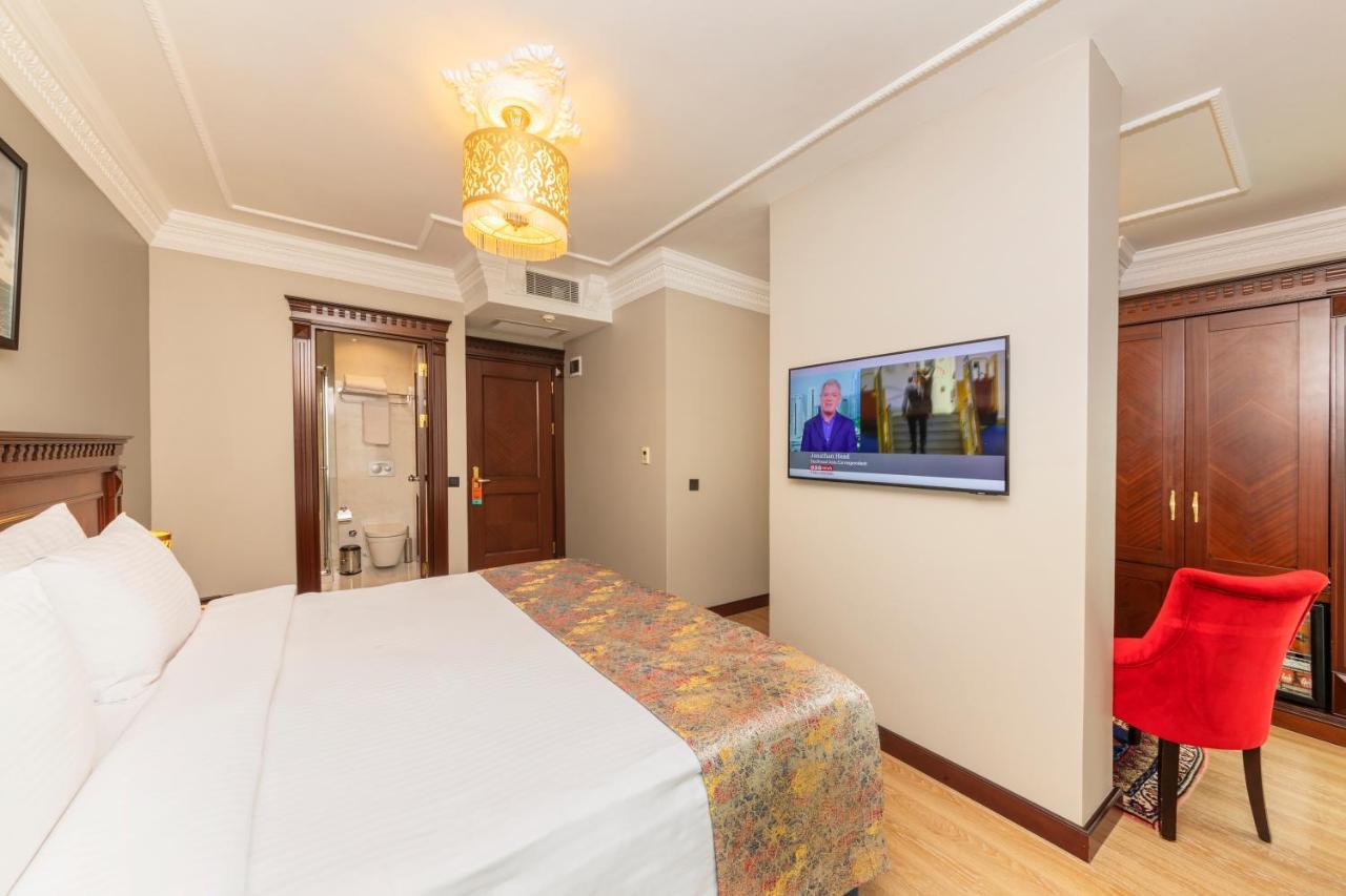 The Magnaura Palace Hotel Istanboel Buitenkant foto